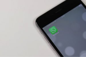 From night mode to redesigned emojis, all new WhatsApp features