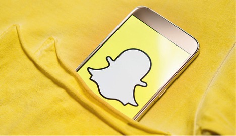 What is Snapchat’s anonymous questions app, is it safe and should my child use it? – YOLO