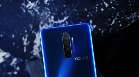 Realme X2 Pro vs OnePlus 7T Pro- Battle of the flagships