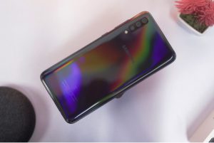SAMSUNG GALAXY A71- TRIPLE CAMERA SETUP, 5G SUPPORT IS COMING