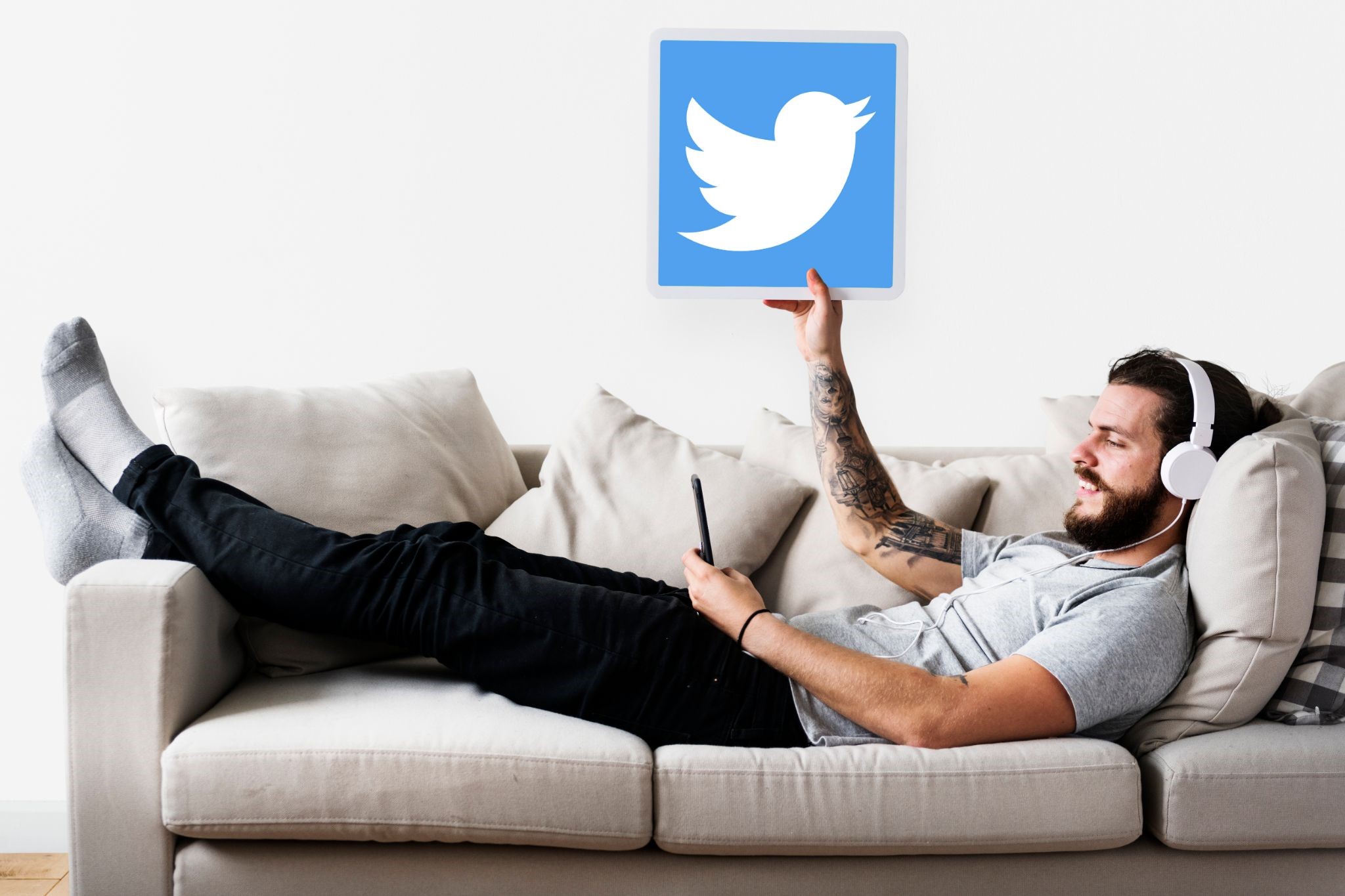 Currently, Twitter Individuals Can Get Their Account Verified: Check The Process To Obtain Blue Tick.